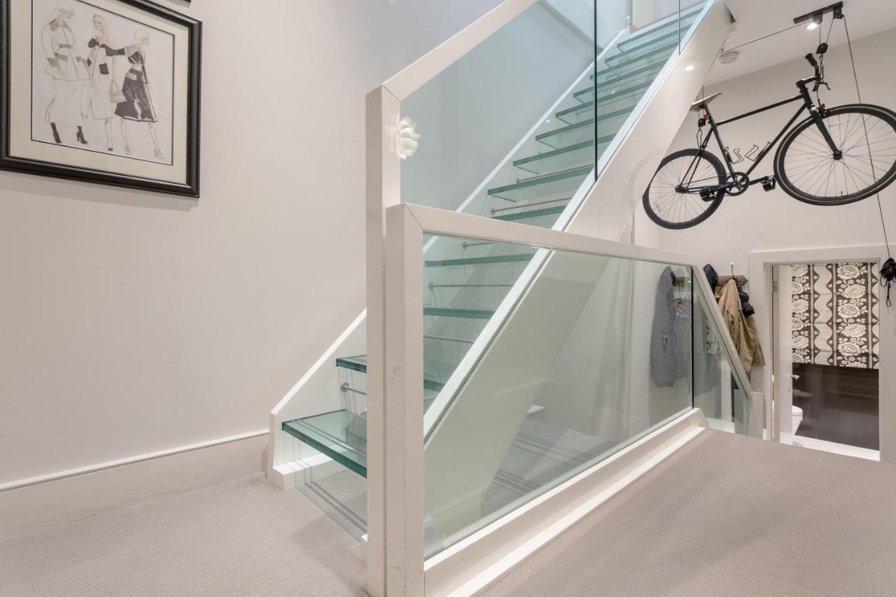 2 Bedroom Apartment Hammersmith Grove Sleeps 4 런던 외부 사진
